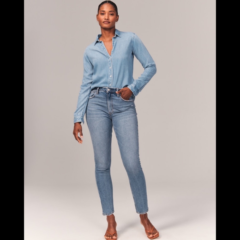 Abercrombie Curve Love High Rise Skinny Jean